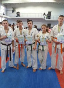Удалить элемент: Кіокушин карате Кіокушин карате