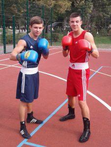 6-3 -разовий чемпіон Укр., учасник Європи,КМСУ з боксу Городнюк М. і Чемп.Дніпроп.обл.,КМСУ з боксу Кунцер В.