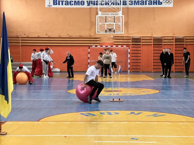 Сила козаків і смак традицій