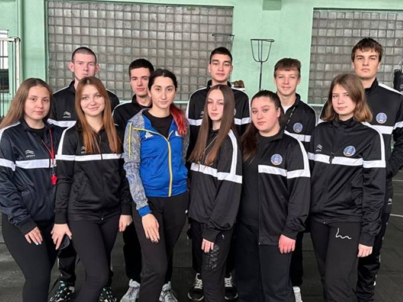 «Всеукраїнська шкільна ліга Пліч-о-пліч» з КФКФВ