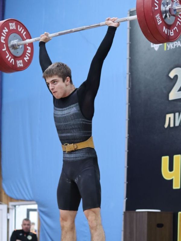 Вітаємо Свердловича Дмитра - 12 група!