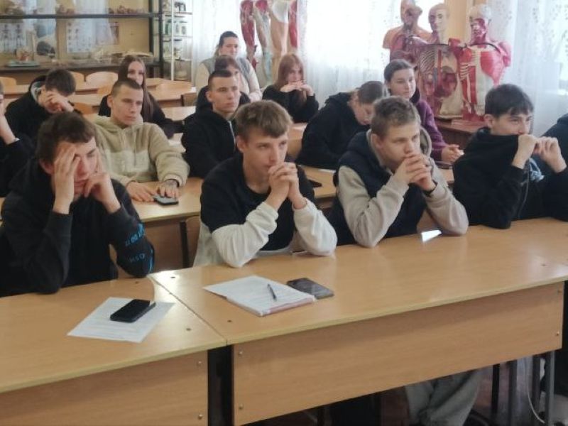 Виховна година до Всесвітнього дня боротьби зі СНІДом