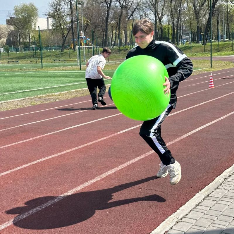Молодіжні ігри 4